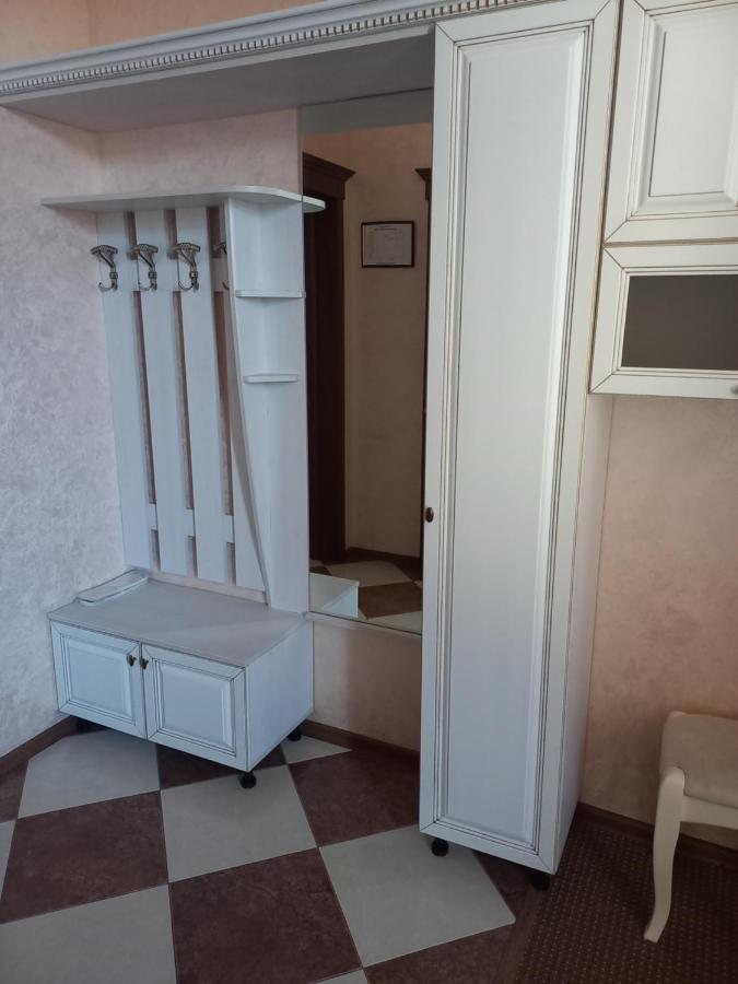 Гостиный Двор Надежда Hotel Khlibodarske Exterior photo